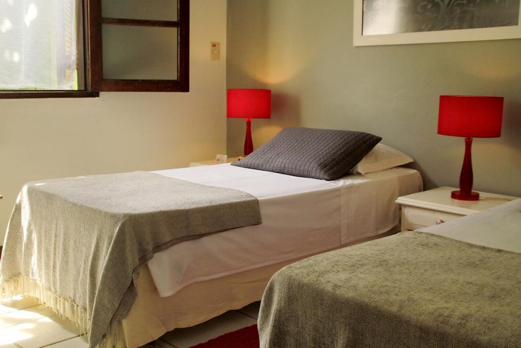 Canto Do Camburi Inn